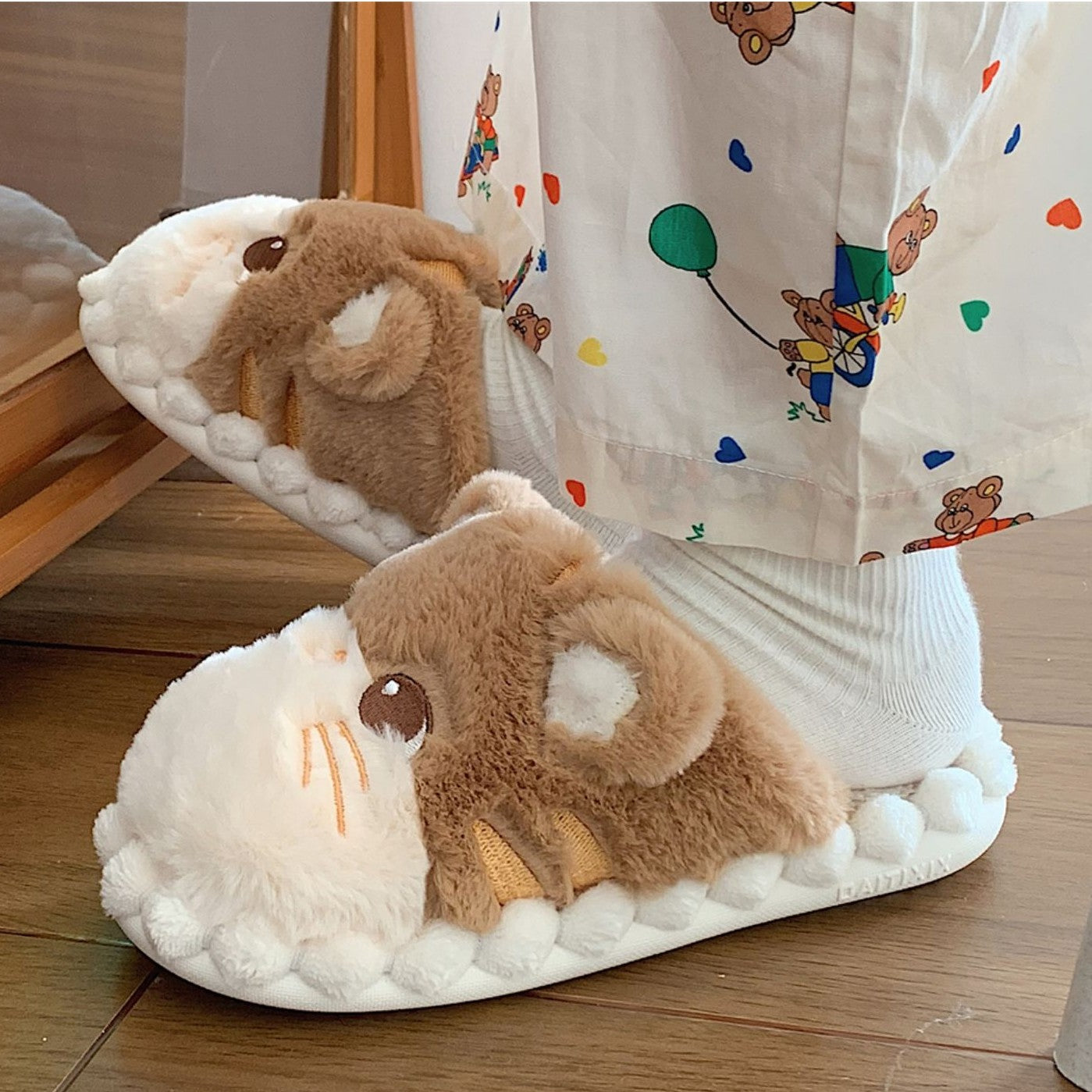 Brown Kitten Plush Slippers